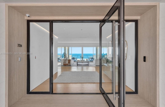 7724  Fisher Island Dr #7724