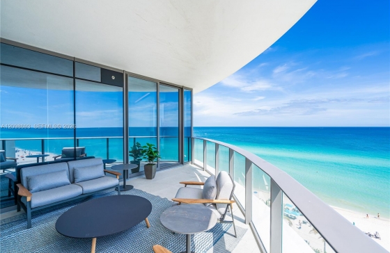 15701  Collins Ave #705