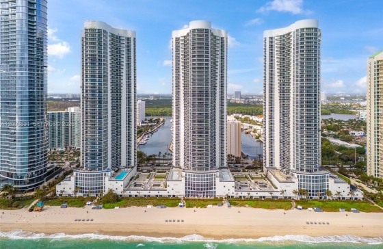 15901  Collins Ave #2801