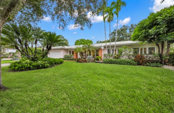1245  Algardi Ave #