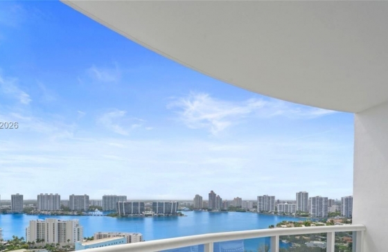 18201  Collins Ave #3501A
