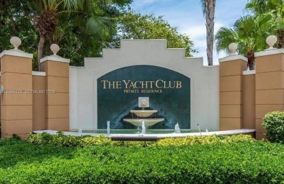 19901 E Country Club Dr #2103