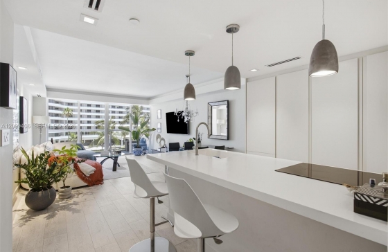 5600  Collins Ave #5A