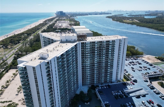 100  Bayview Dr #812