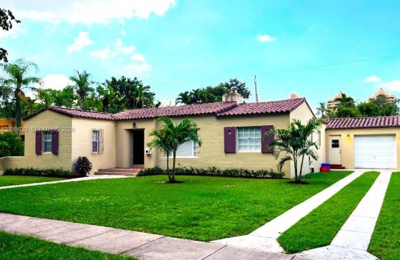 628  Alcazar Ave #