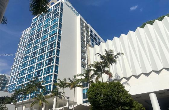 6801  Collins Ave #401