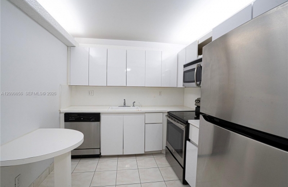 600  Three Islands Blvd #316