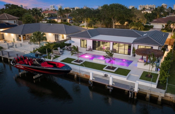 5641  Bayview #