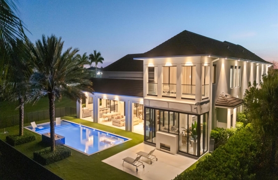 3916  Country Club #