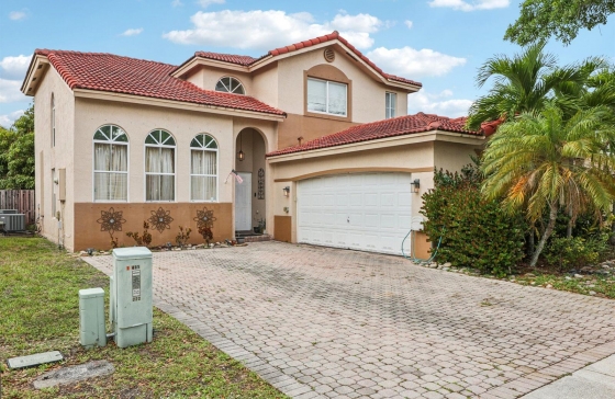 405 E Royal Cove #