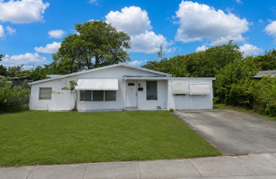 1781 NW 6th #