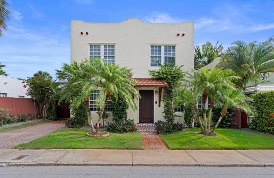 217  Lytton #