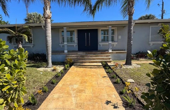 3614  Poinsettia #