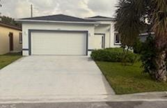 2987 NW 9th #