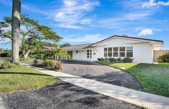 1478 NE 57th #