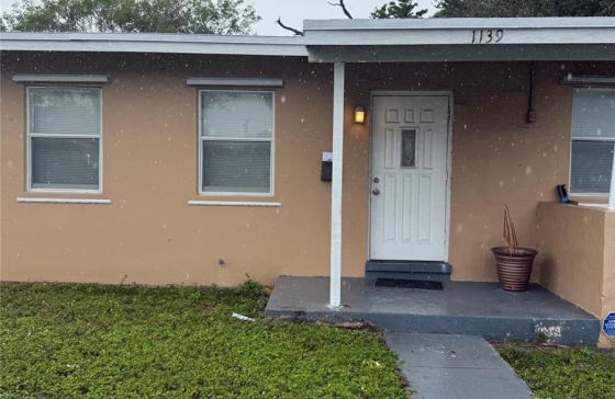 1139 NW 9th #