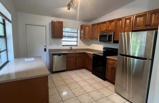 1201 N 17th #1