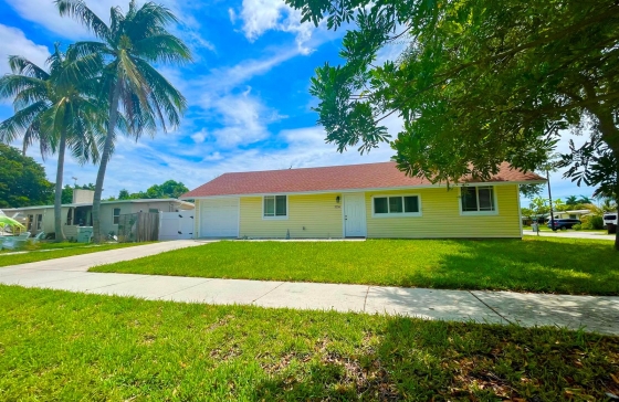 5216 NE 20th #