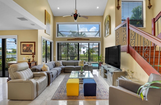 22199  Cressmont #