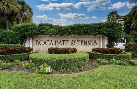 2908  Banyan Blvd #