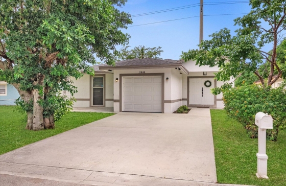 2848 NW 9th #