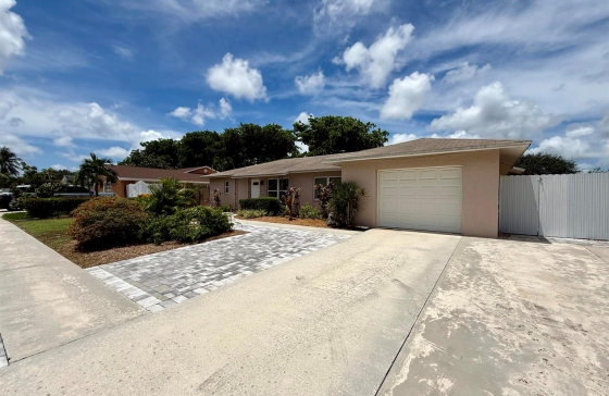 1403 W Libby #