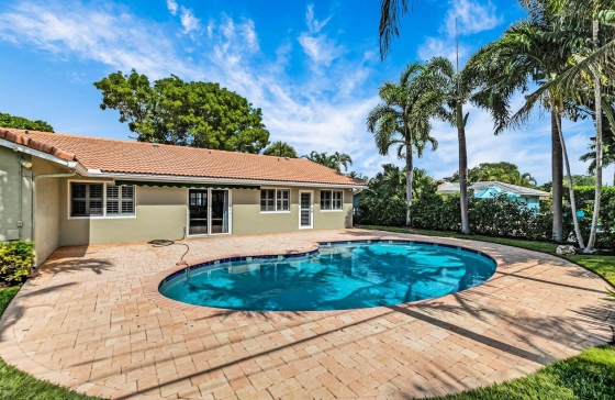 1008 SW 12th #