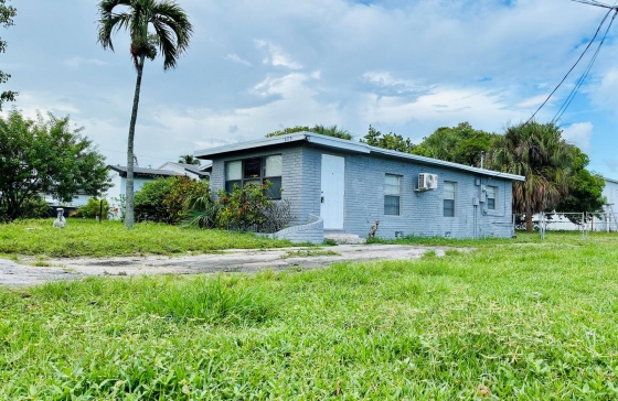 605 NW 9th #