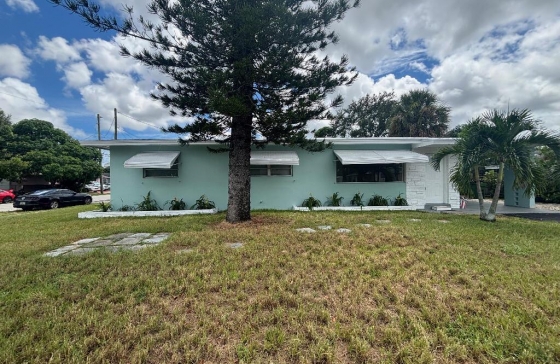 1700 NW 5th #