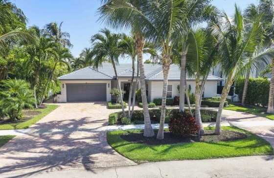 725 NE 36th #