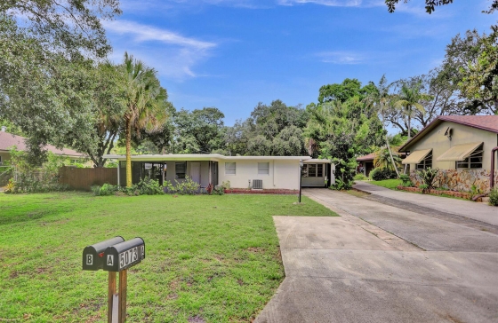 5073 SW 28th #