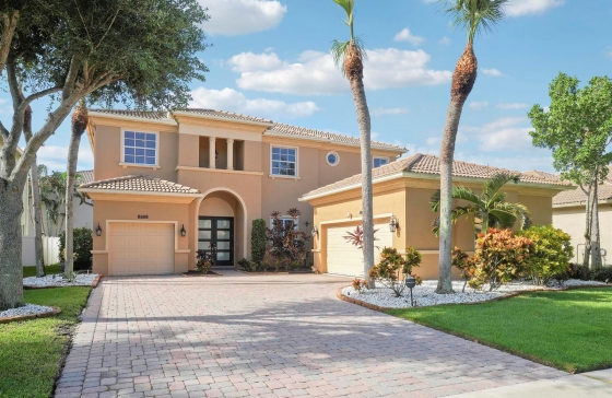 8608  Palisades Lake #