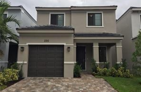 335 NW 33rd #