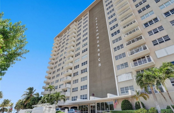 133 N Pompano Beach #1103
