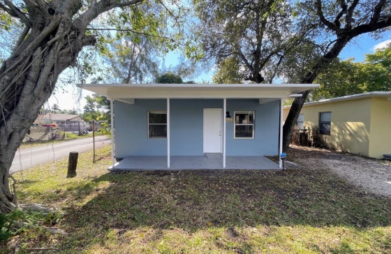 1602 NW 7th #