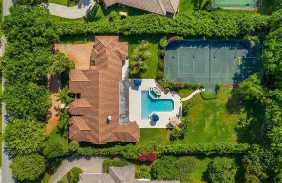8208  Twin Lake #